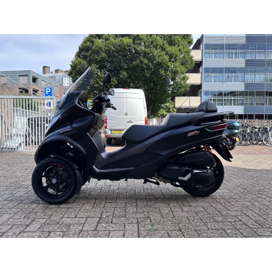 Piaggio MP3 400 HPE 2e hands