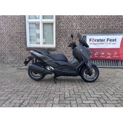 Yamaha X-Max 300