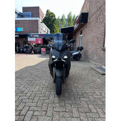 Yamaha X-Max 300