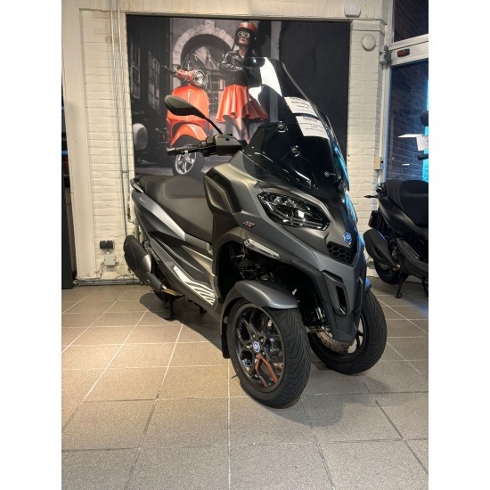 Piaggio MP3 530 