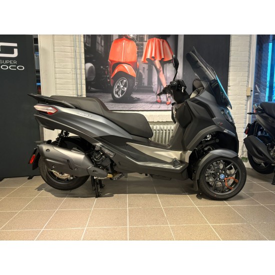 Piaggio MP3 530 